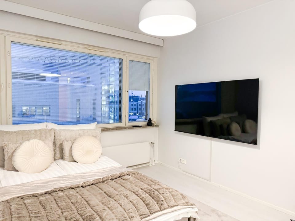 Communal lounge/ TV room, TV and multimedia, Living room