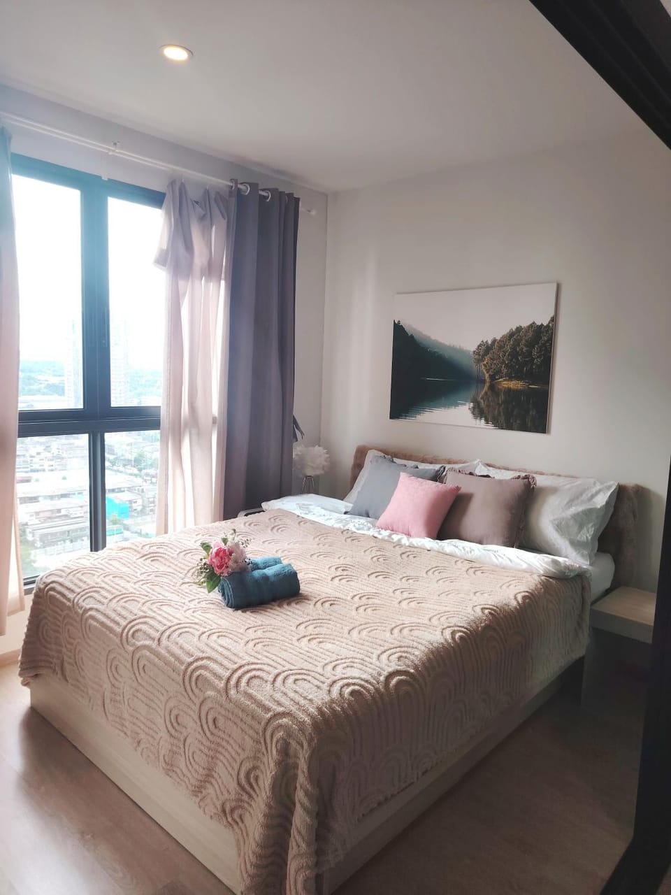 Ideo O2 BTS Bangna Apartment in Bangkok