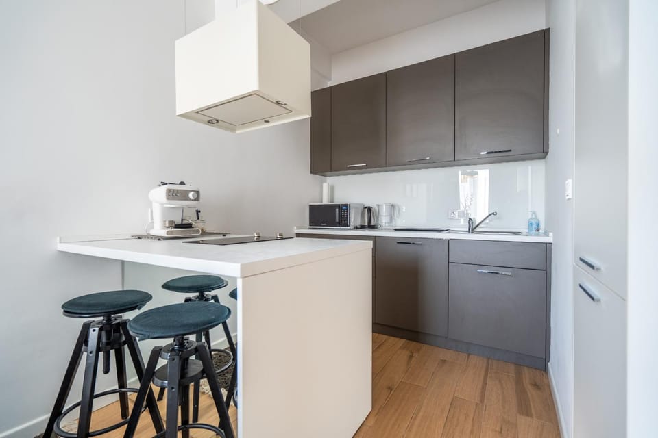 Coffee/tea facilities, Kitchen or kitchenette, Dining area, dishwasher, minibar, pet friendly, stove