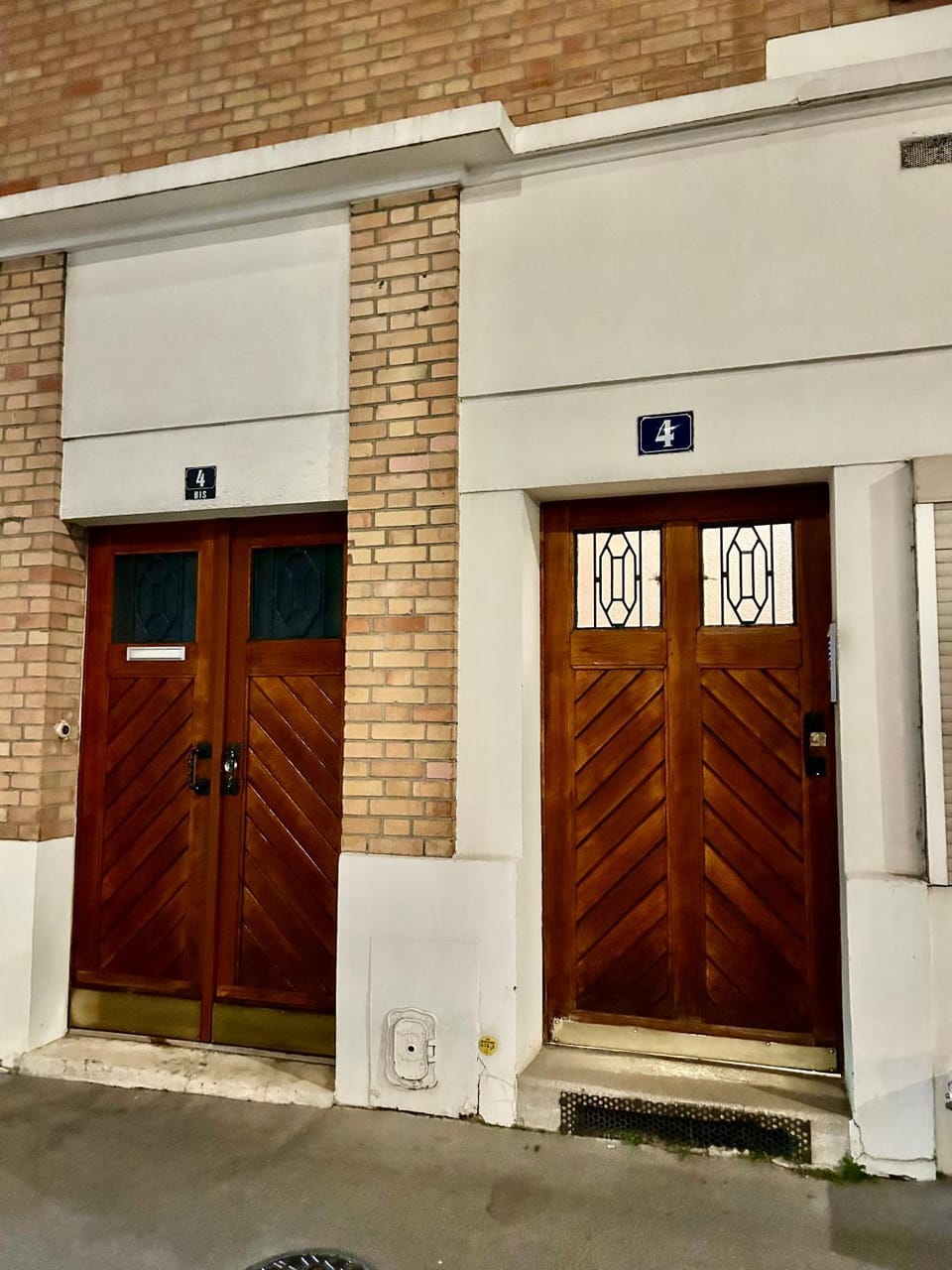 Property building, Facade/entrance