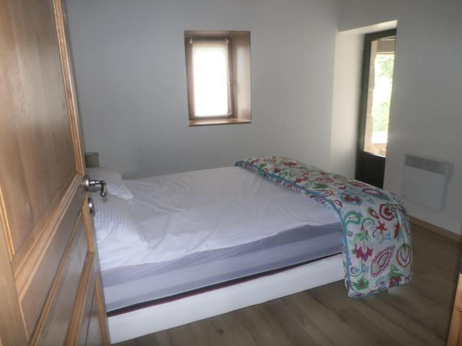 Bed, Bedroom, wardrobe