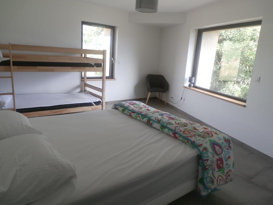Bed, Bedroom, bunk bed