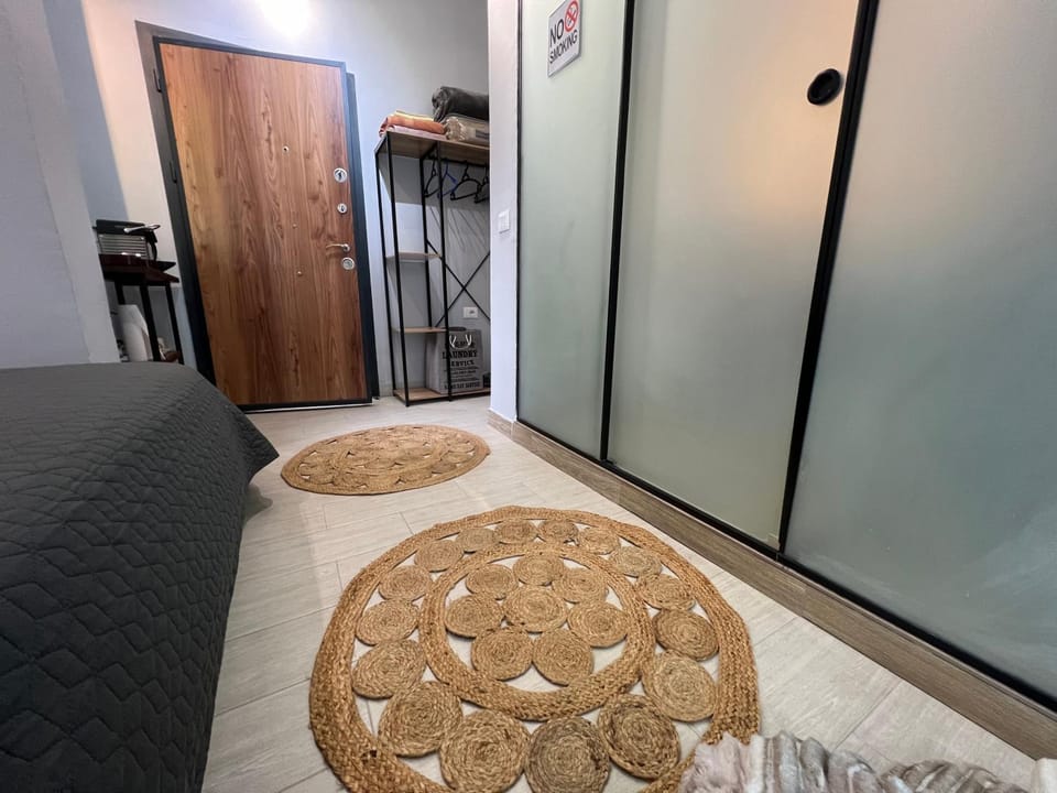 Bedroom, wardrobe
