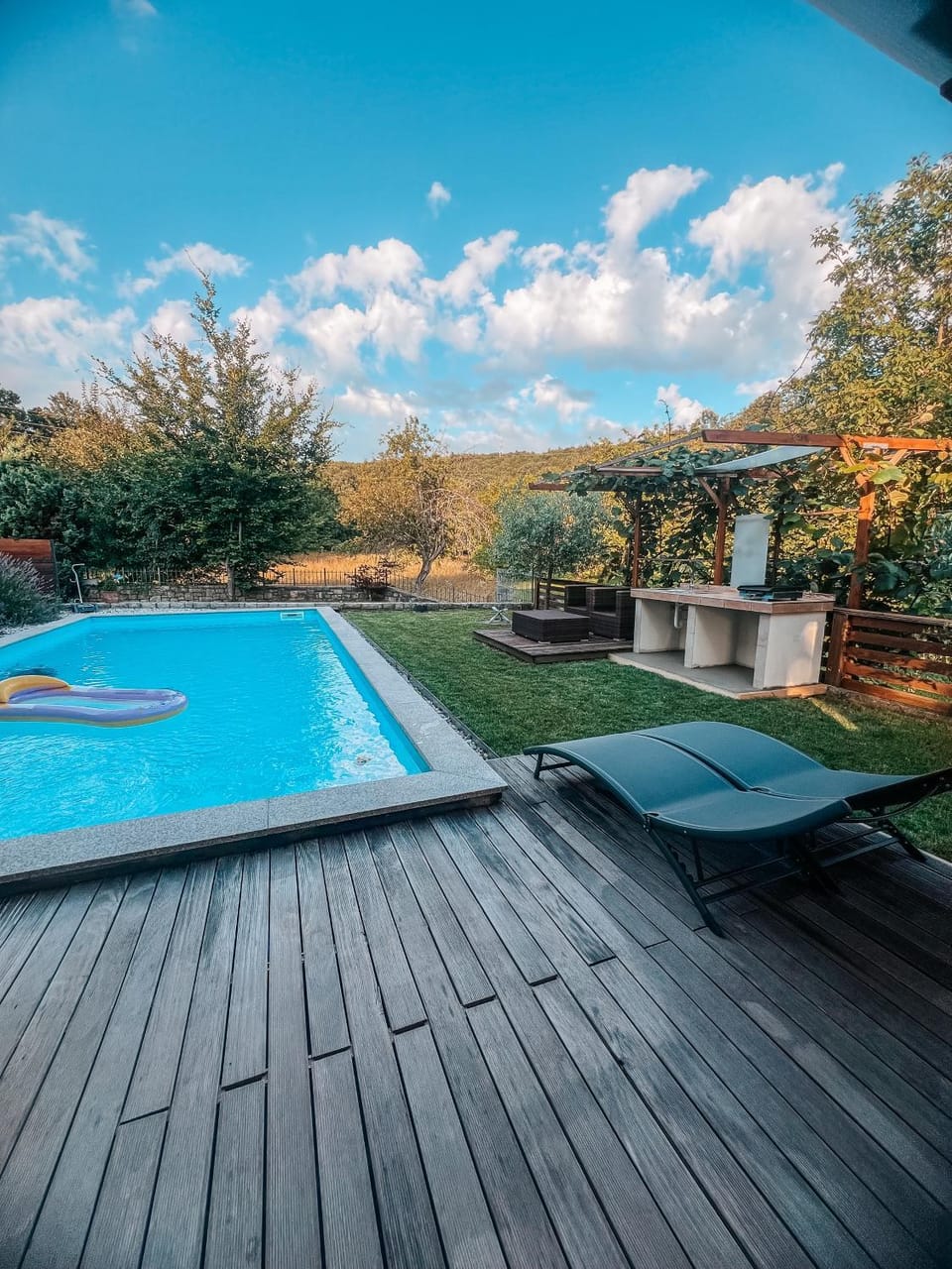 Swimming pool