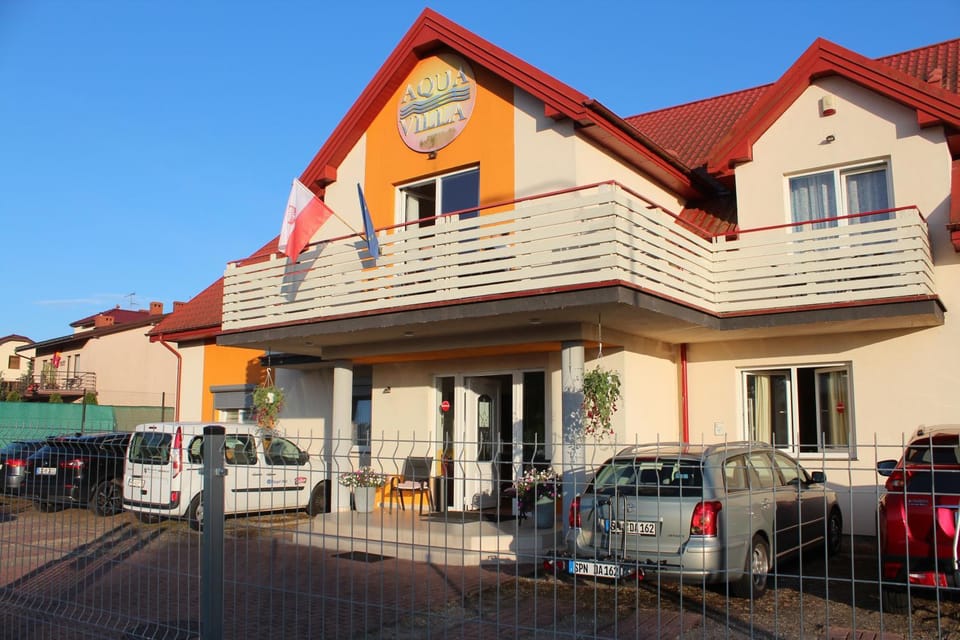 Property building, Day, View (from property/room), City view, Location, Parking