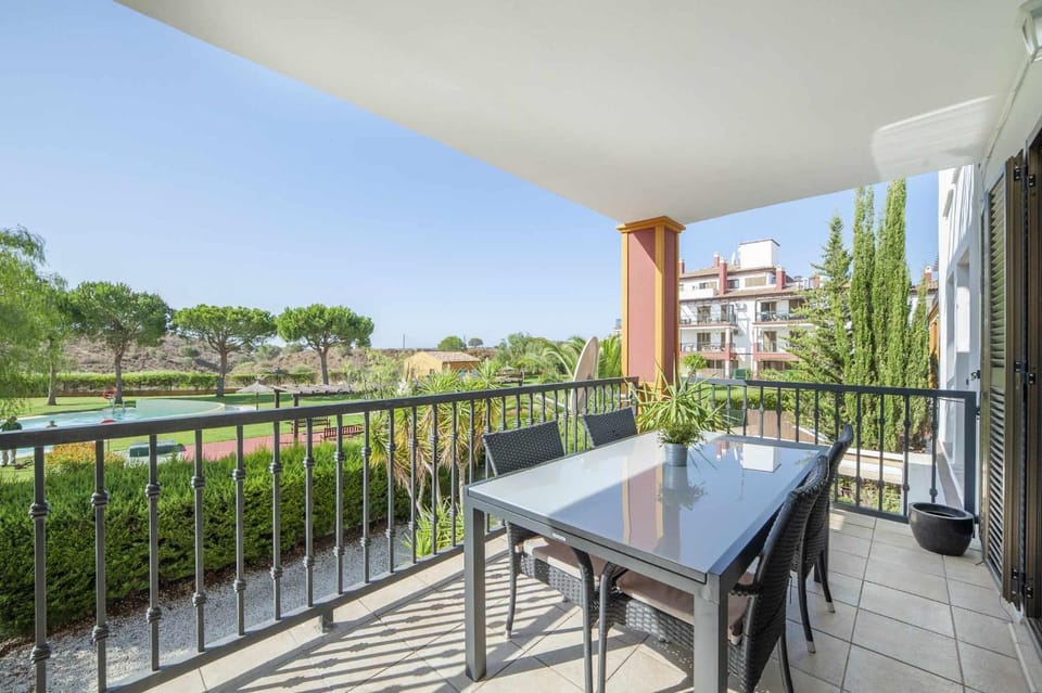 Balcony/Terrace, Balcony/Terrace