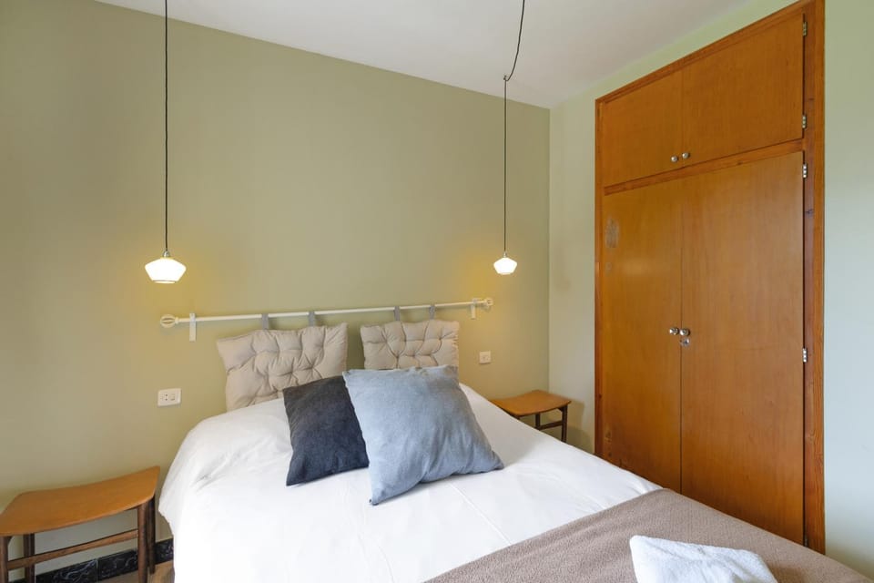 Living room, Bedroom
