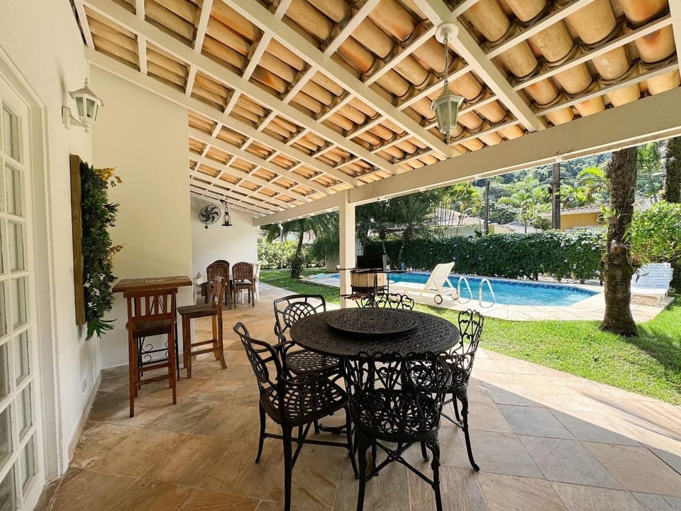 Coffee/tea facilities, Pool view, Swimming pool