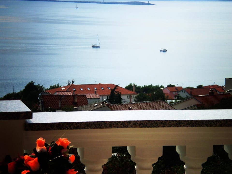 Day, Sea view