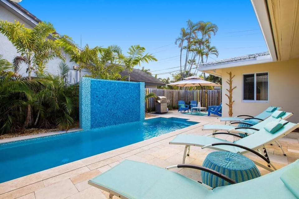 Walking distance to the beach 3Br House with 1 House in Lauderdale-by-the-Sea