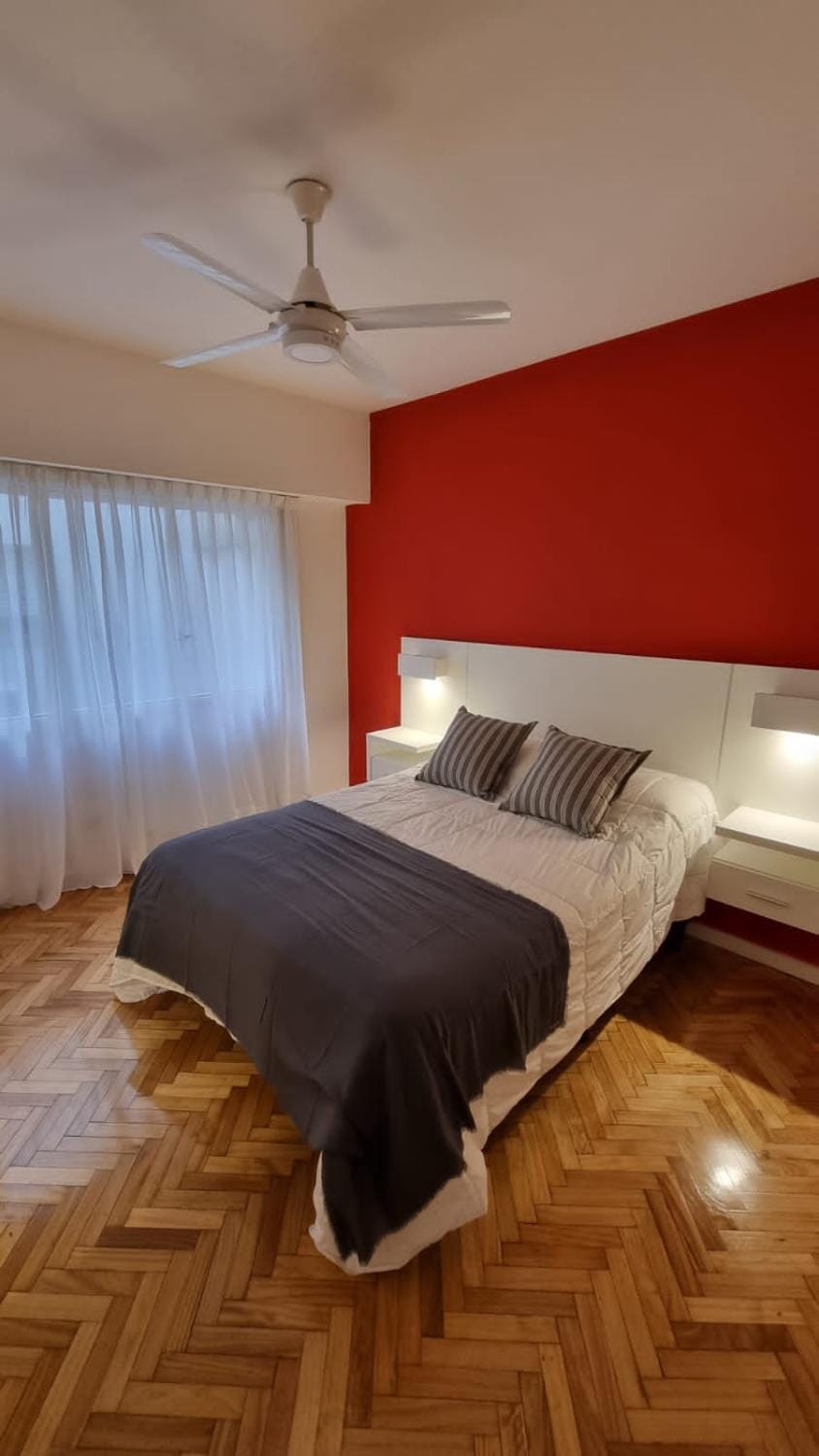 Amplio departamento zona Callao y Corrientes Apartment in Buenos Aires