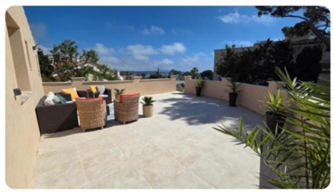 Villa Panorama Bandol Port & Plage à Pied Villa in French Riviera