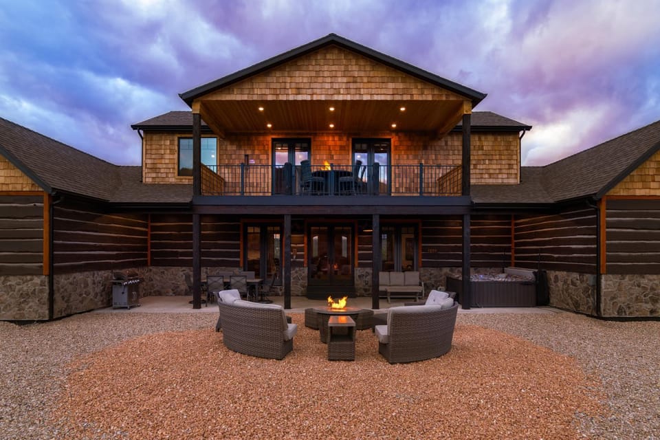 Property building, Patio