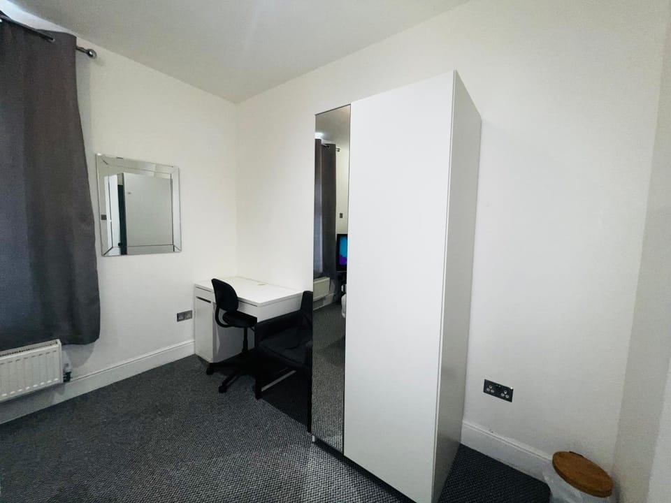 Large 'n' Bright Room Vacation rental in Middlesbrough
