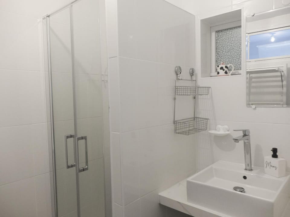 Maison de charme proche plage à Sarzeau, 6 pers, terrasse et jardin - FR-1-639-102 House in Brittany