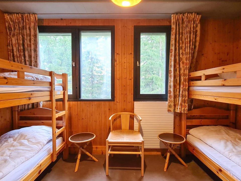 Appartement spacieux, balcon - 8 pers. - FR-1-425-218 Apartment in Arâches-la-Frasse