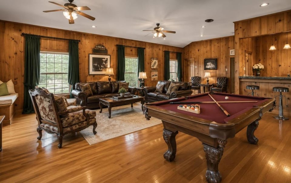 Billiard, Game Room, Seating area
