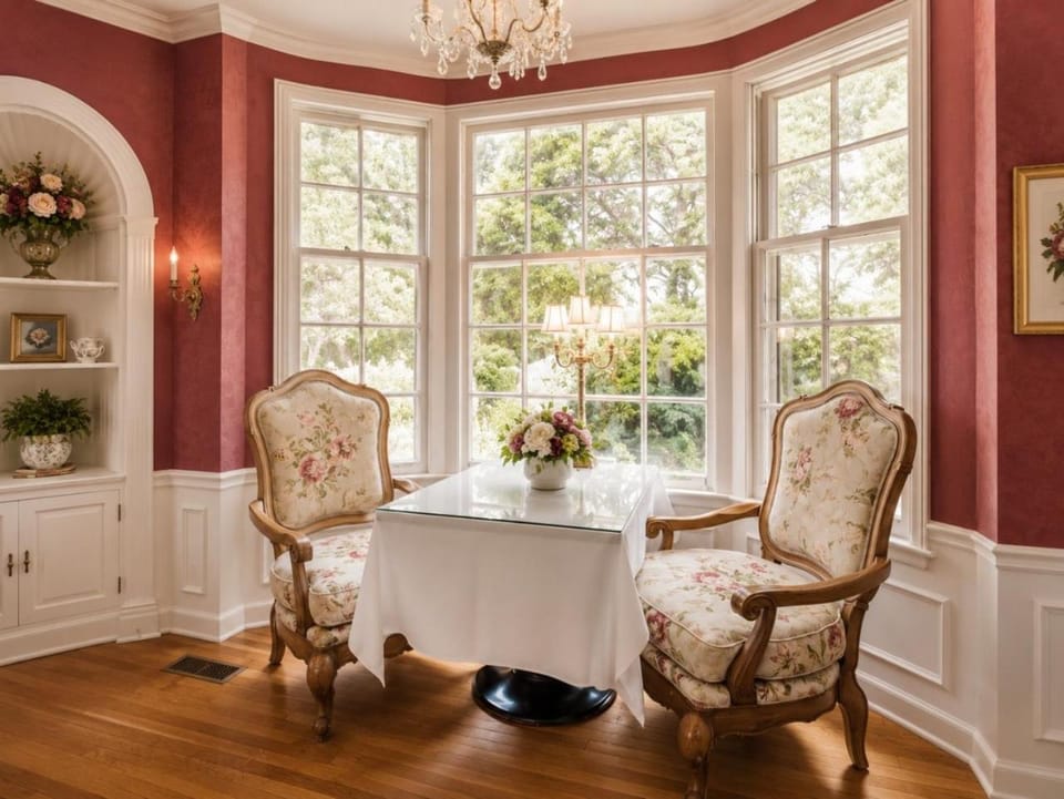 Seating area, Dining area