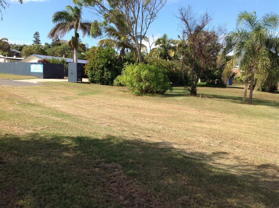 Day, Garden
