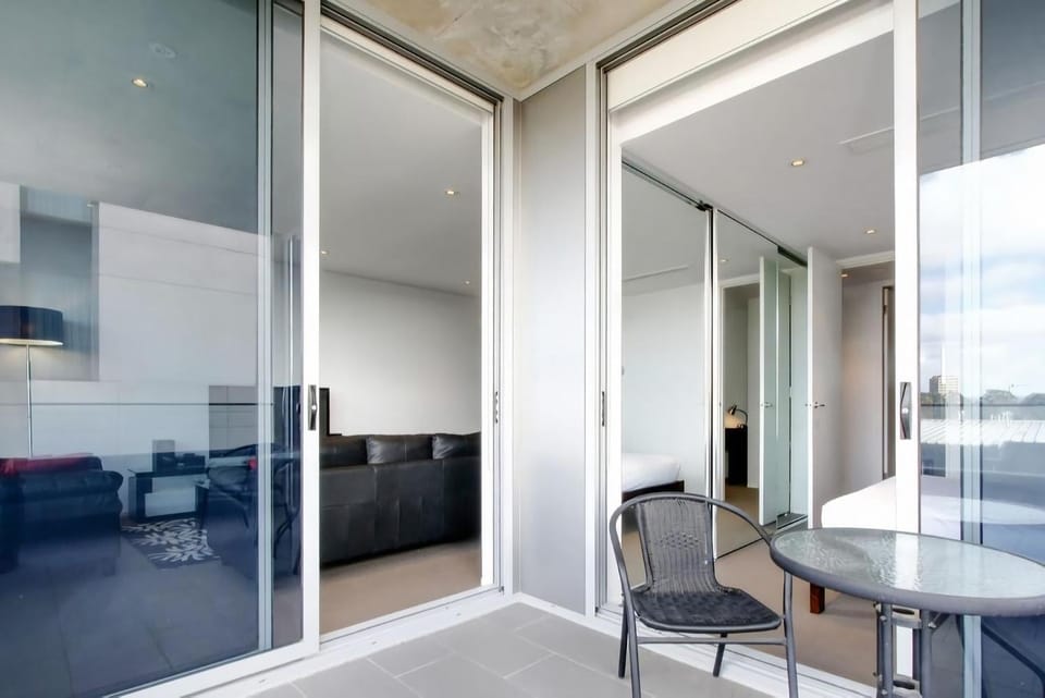 Realm Park Apartment - Braddon Apartment in Canberra