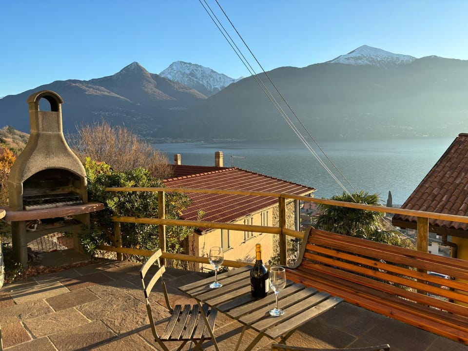 Garden, Lake view