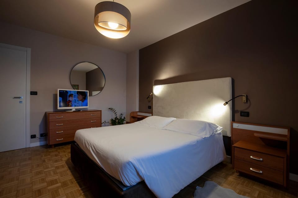 TV and multimedia, Bedroom