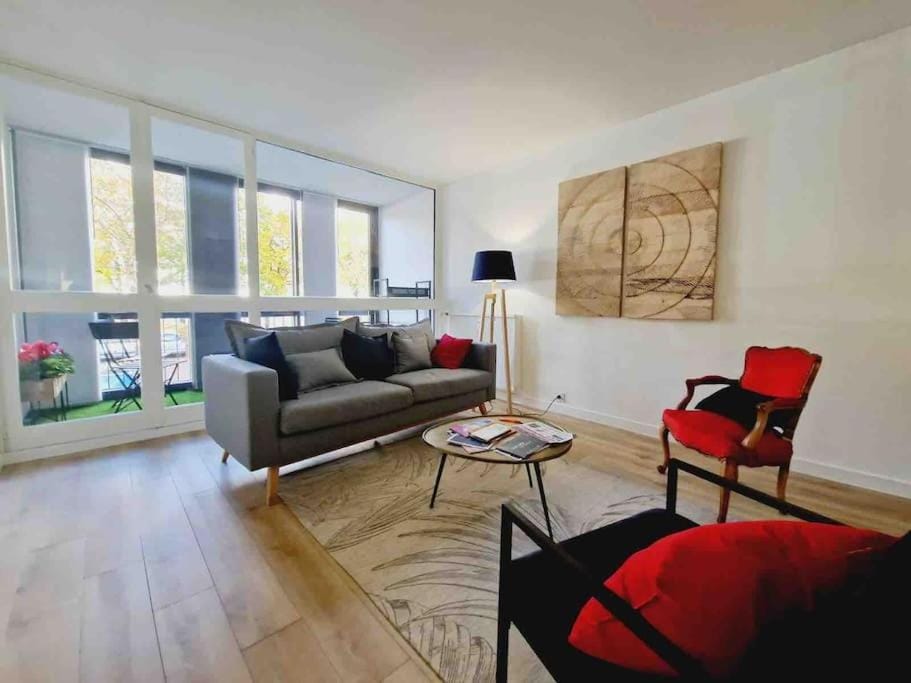 Appartement 3 salles de bains 3 chambres 6 personnes Apartment in Limoges