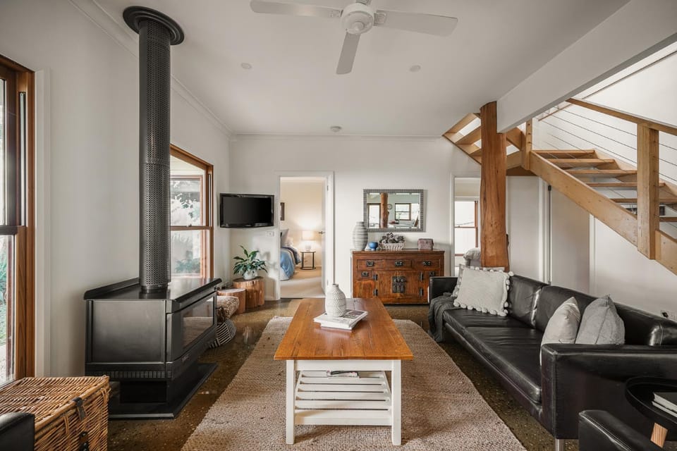 Communal lounge/ TV room, TV and multimedia, Living room
