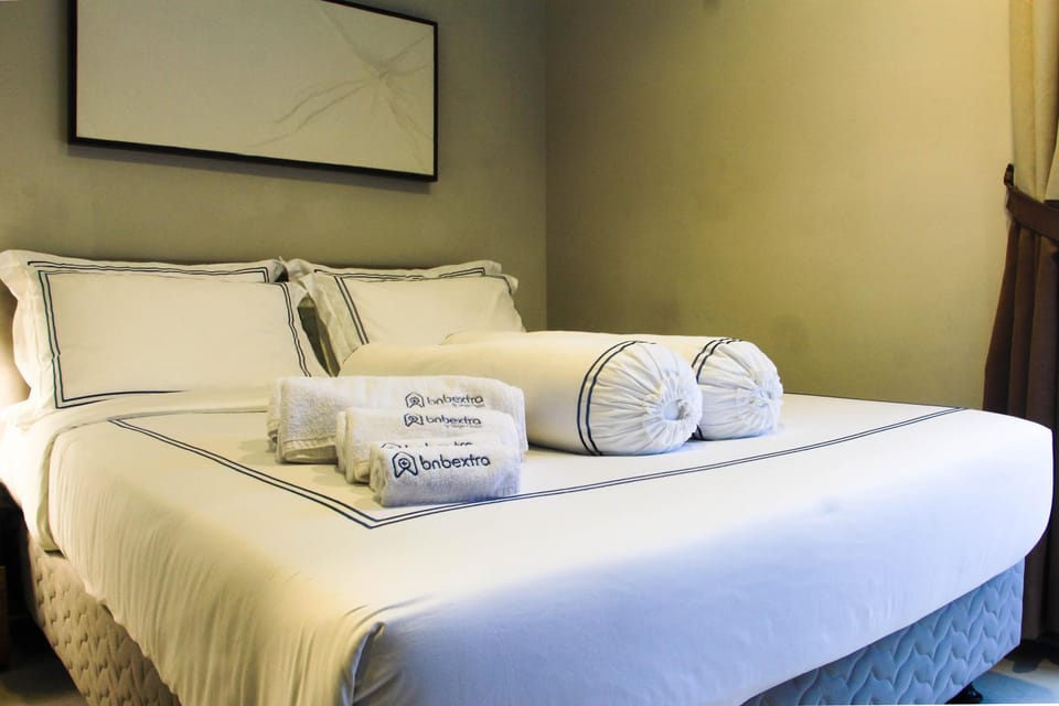 3BR, 55th Floor Italian Style Apartment in Jakarta
