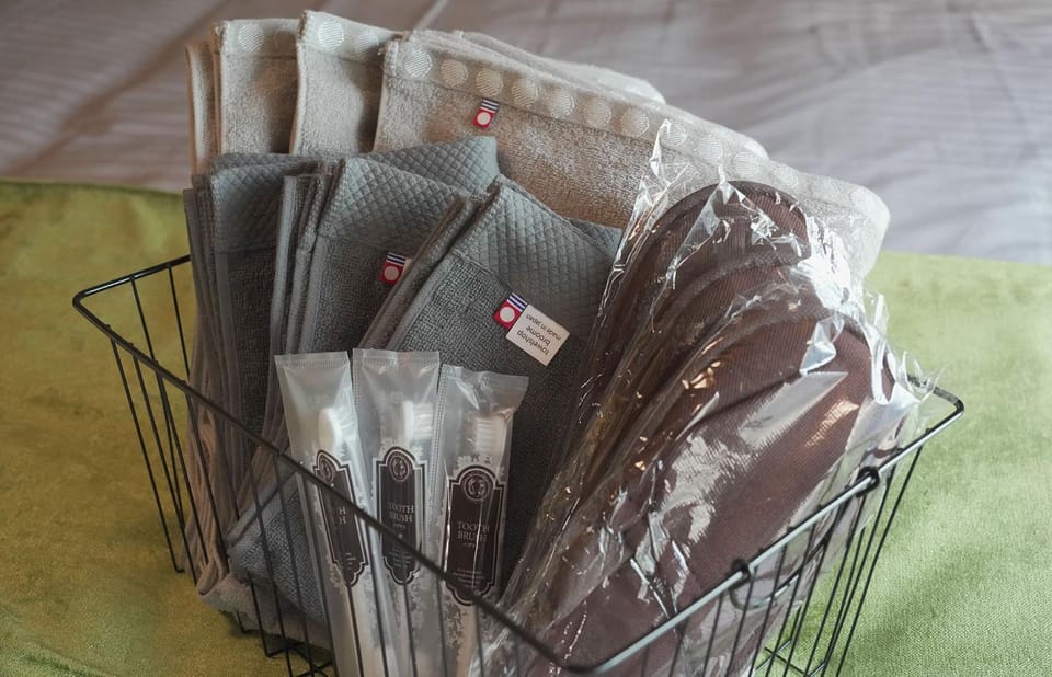 towels, wardrobe