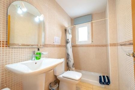 Shower, Bathroom, towels