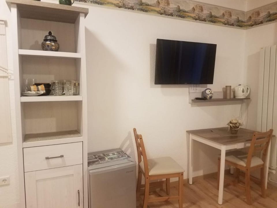 TV and multimedia, Dining area