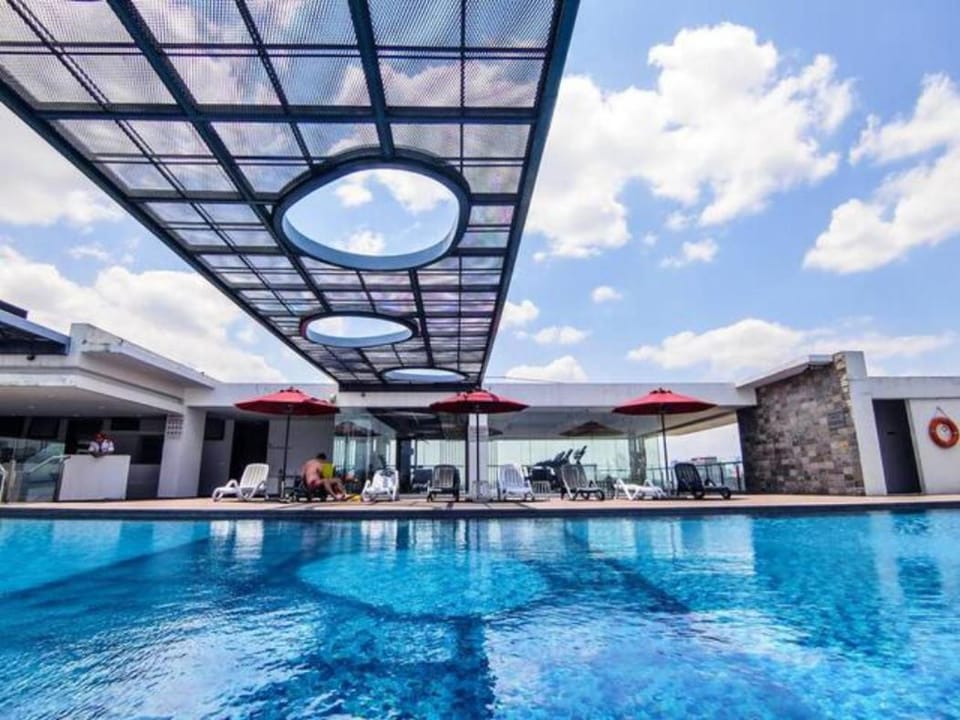 Day, Pool view, Swimming pool, sunbed
