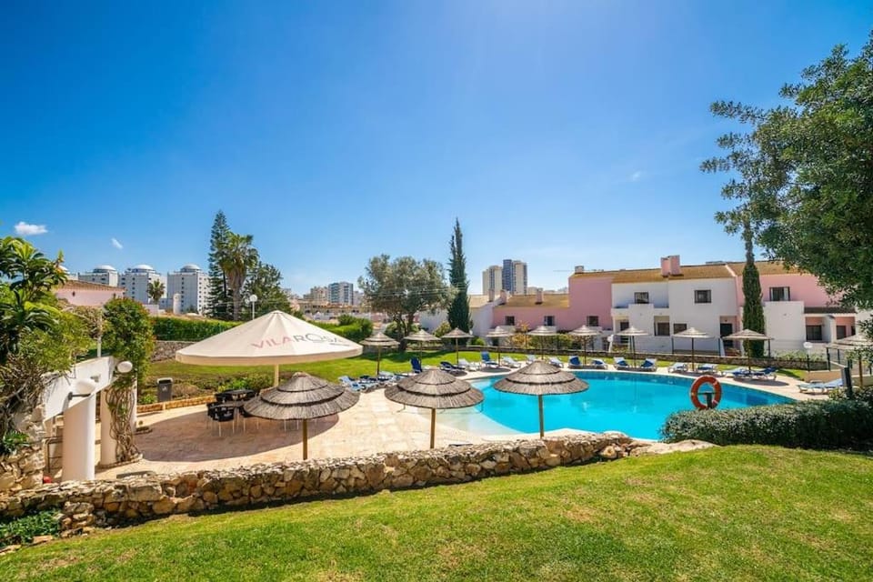 Garden, Swimming pool
