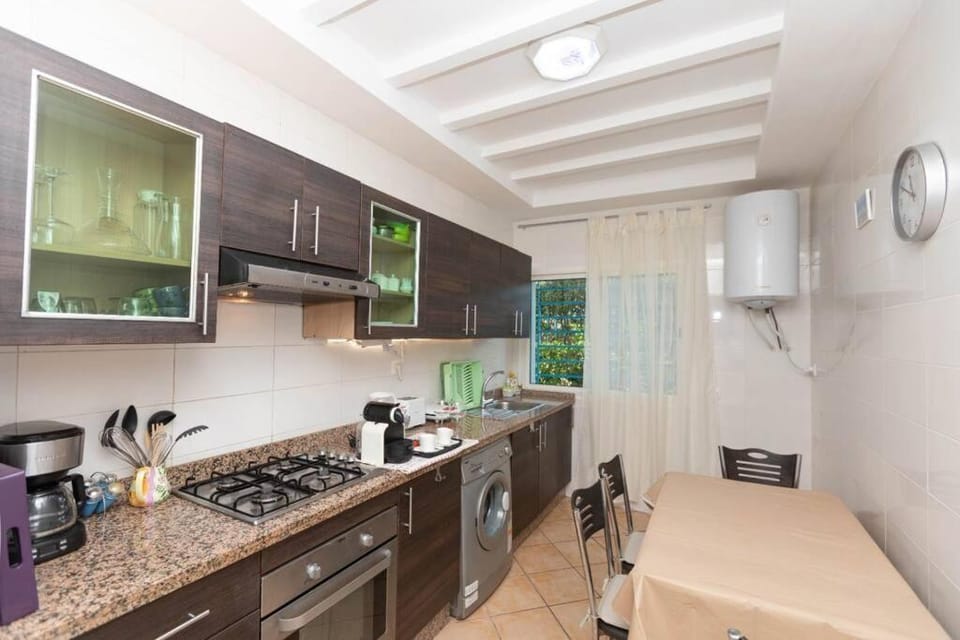 Appartement Complexe Riviera Beach Cabo Airport Piscine Plage WiFi Parking Security Apartment in Tangier-Tétouan-Al Hoceima