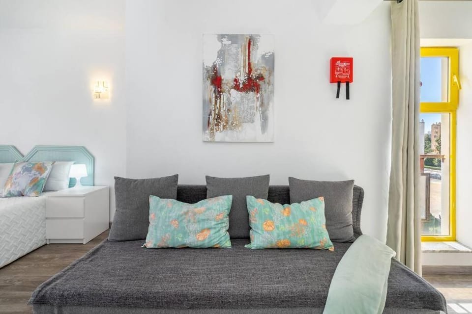 Bed, Other, Bedroom
