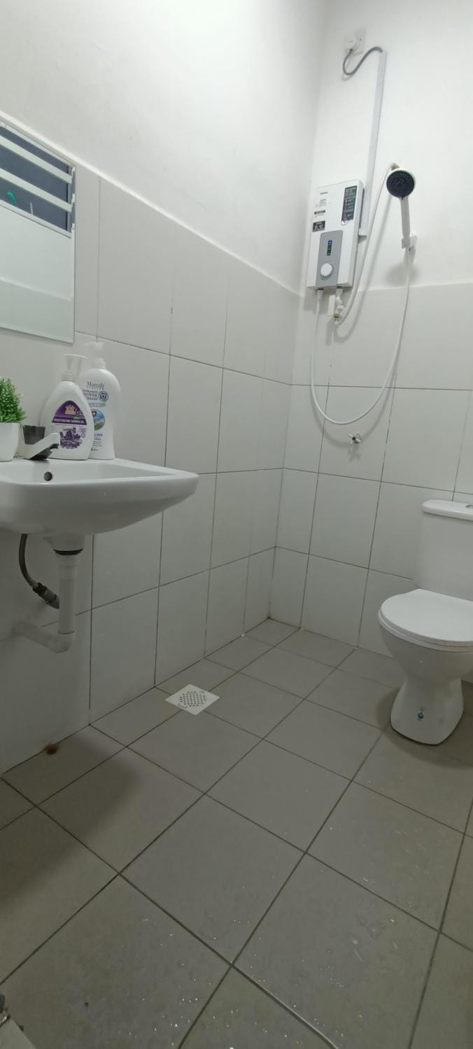 Imans Homestay Lumut House in Perak