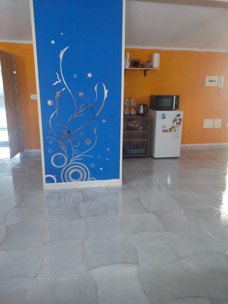 minibar