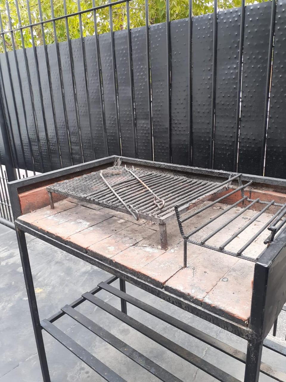 BBQ facilities, BBQ facilities