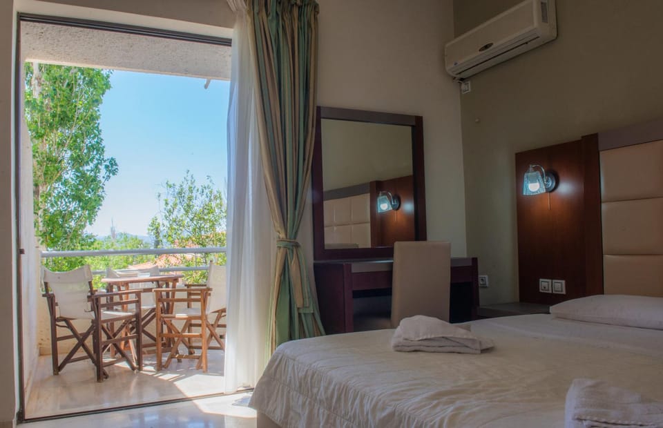 GOLDEN SUN Κokkoni Beach Hotel Hotel in Peloponnese Region