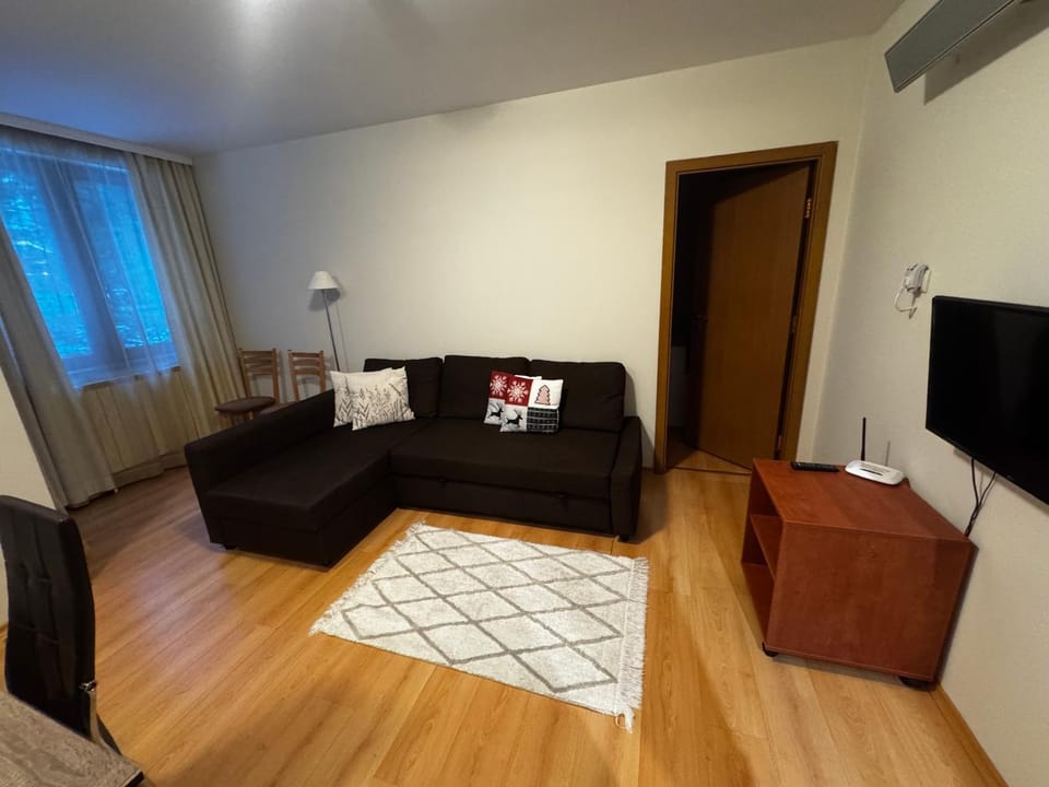 Forest Apartment/ Villa Park Apartment in North Macedonia