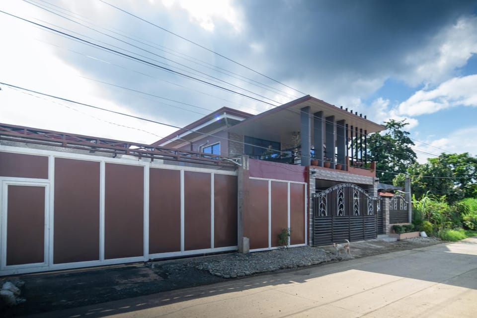 Property building, Street view