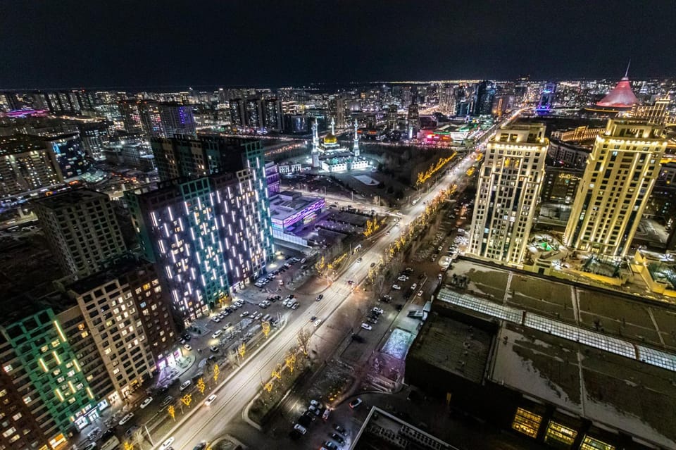 Северное сияние 34 этаж - центр Астаны Apartment in Kazakhstan