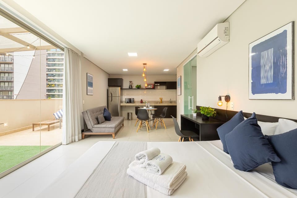 Easy Star - VN Ferreira Lobo - Studio com vaga na Vila Nova Conceição Apartment in Sao Paulo City