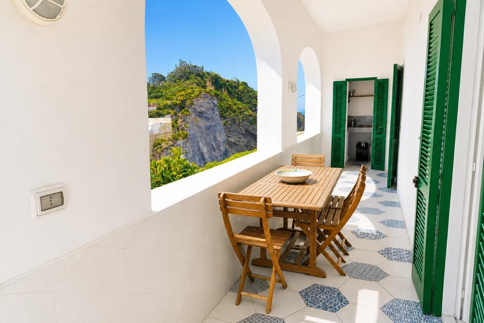 Maridea - Ventodamare Apartment in Ponza
