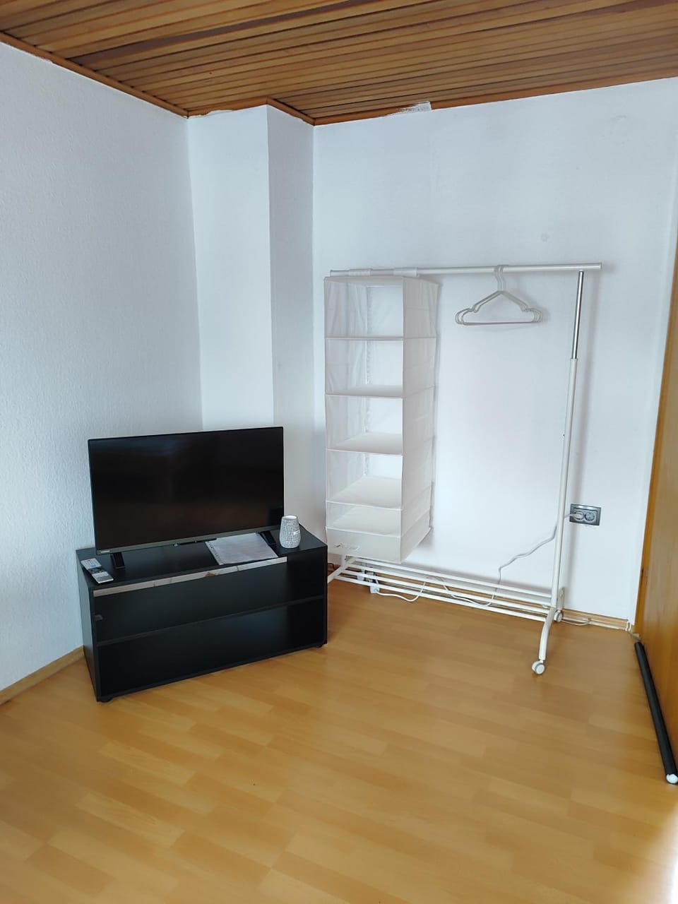 TV and multimedia, wardrobe