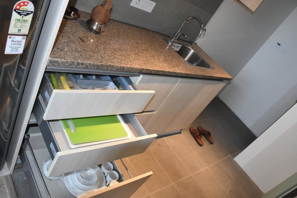 Kitchen or kitchenette