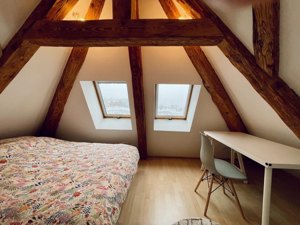Bed, Bedroom