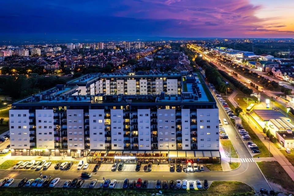 Lux Apartmani Park Novi Apartment in Novi Sad