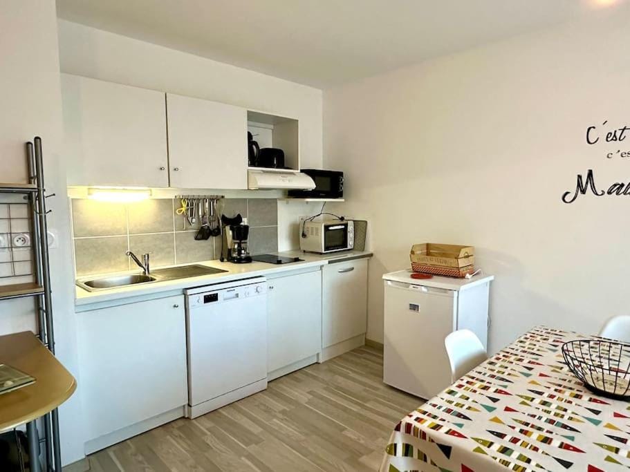 Appartement proximité mer Apartment in Saint-Gilles-Croix-de-Vie